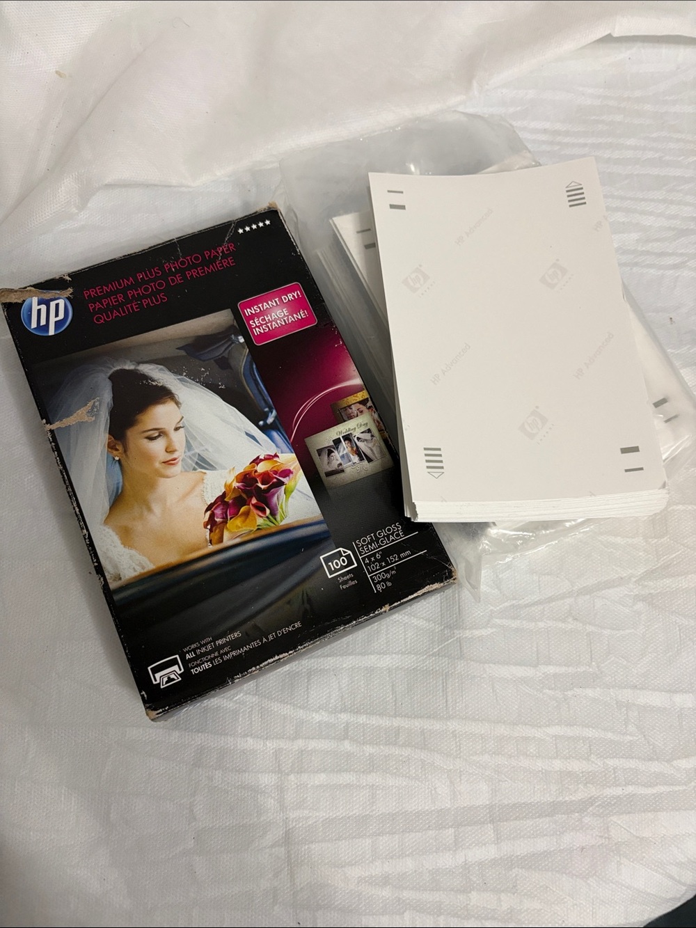 HP premium plus photo paper 100 sheets